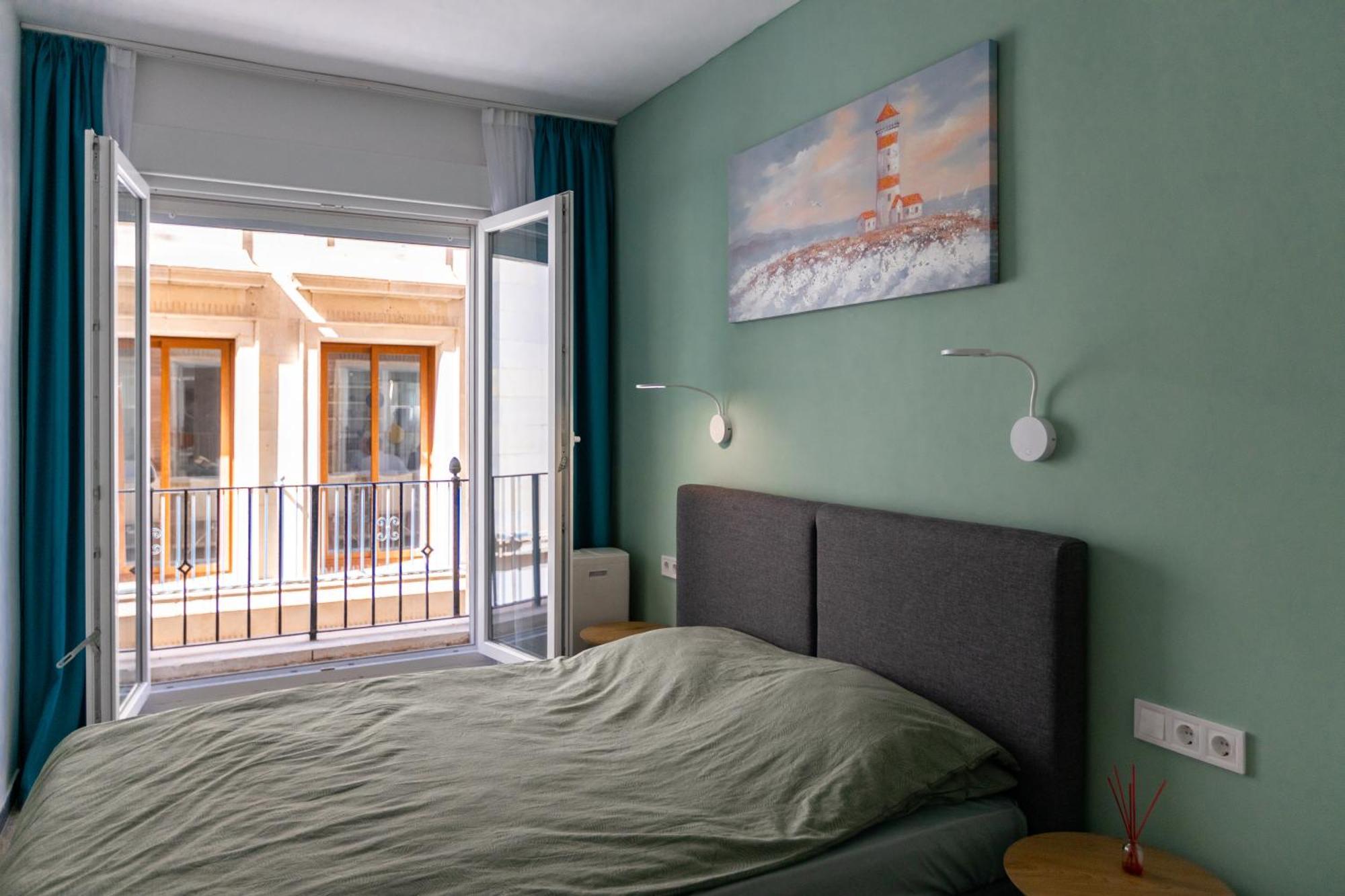 New Beach Apartments Alicante Bagian luar foto